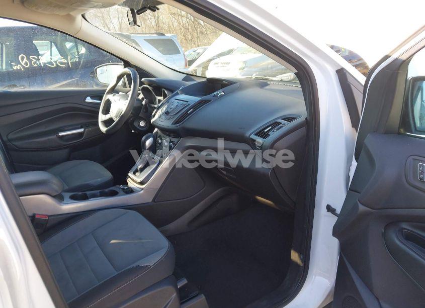 Photo 5 of 2013 Ford Escape SE (VIN 1FMCU0GX2DUC53304)