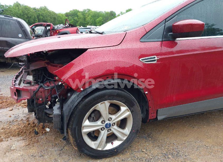 Photo 13 of 2013 Ford Escape SE (VIN 1FMCU0GX2DUD33640)