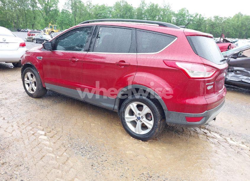 Photo 3 of 2013 Ford Escape SE (VIN 1FMCU0GX2DUD33640)