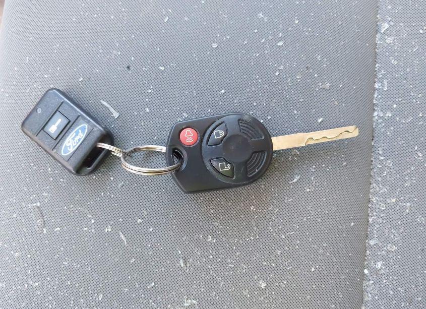 Photo 11 of 2013 Ford Escape SE (VIN 1FMCU0GX2DUD52009)