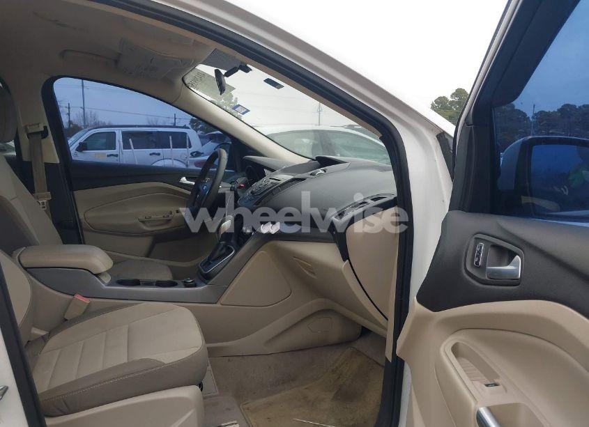 Photo 5 of 2013 Ford Escape SE (VIN 1FMCU0GX2DUD72678)