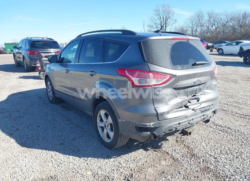 Photo 3 of 2014 Ford Escape SE (VIN 1FMCU0GX2EUA12229)