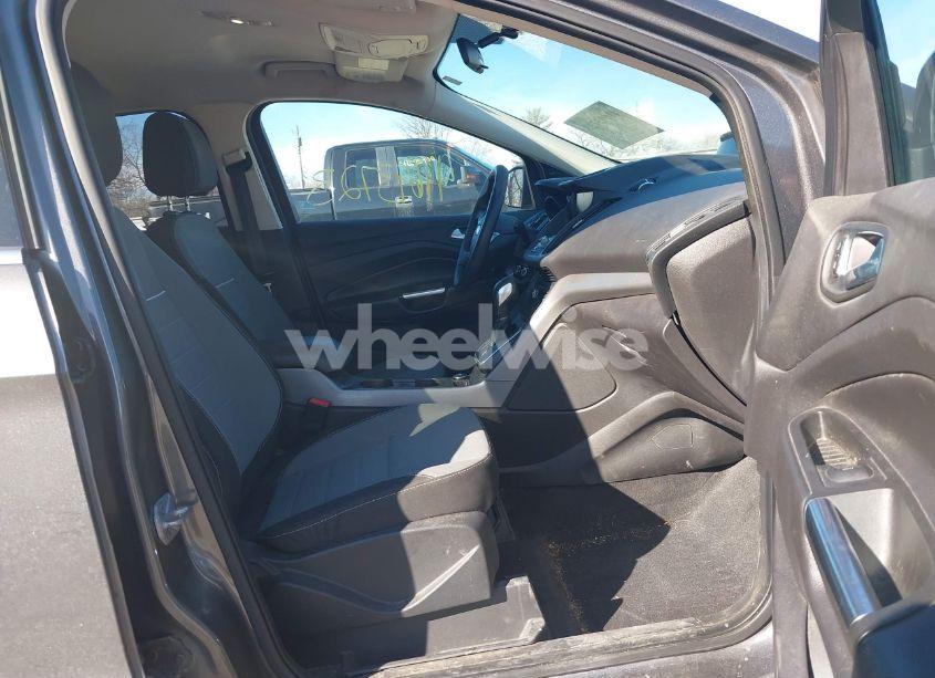 Photo 5 of 2014 Ford Escape SE (VIN 1FMCU0GX2EUA12229)