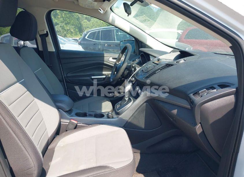 Photo 5 of 2014 Ford Escape SE (VIN 1FMCU0GX2EUA66193)