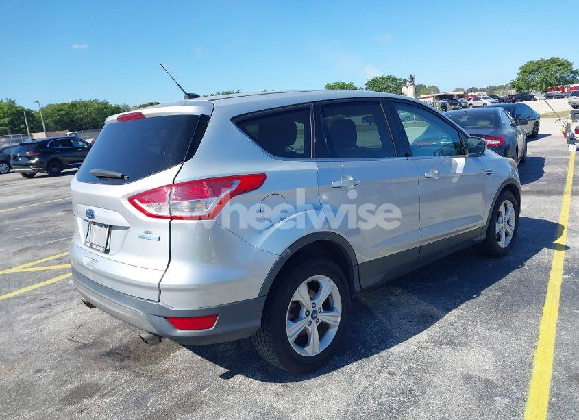 Photo 4 of 2014 Ford Escape SE (VIN 1FMCU0GX2EUB22357)