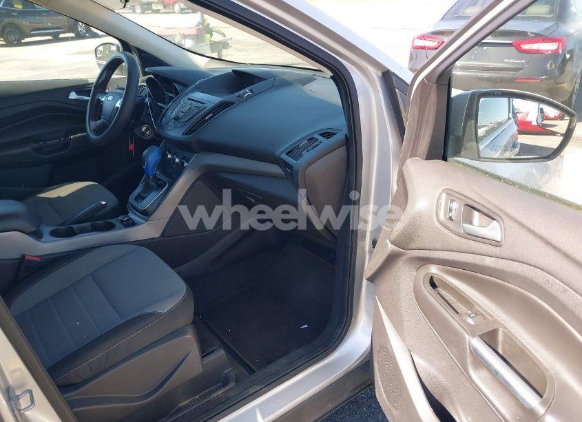 Photo 5 of 2014 Ford Escape SE (VIN 1FMCU0GX2EUB22357)