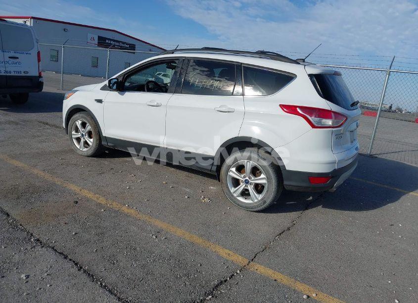 Photo 3 of 2014 Ford Escape SE (VIN 1FMCU0GX2EUB70134)