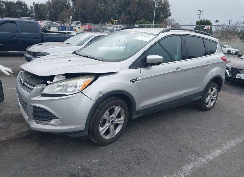 Photo 2 of 2014 Ford Escape SE (VIN 1FMCU0GX2EUB80534)