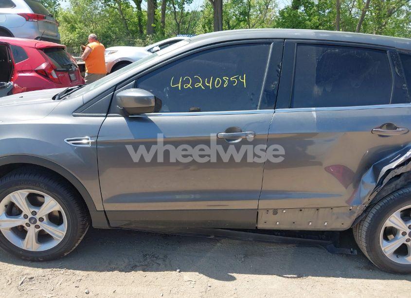 Photo 14 of 2014 Ford Escape SE (VIN 1FMCU0GX2EUC09949)