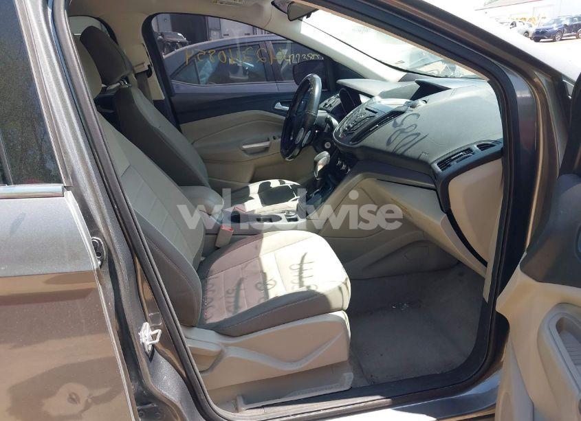 Photo 5 of 2014 Ford Escape SE (VIN 1FMCU0GX2EUC09949)