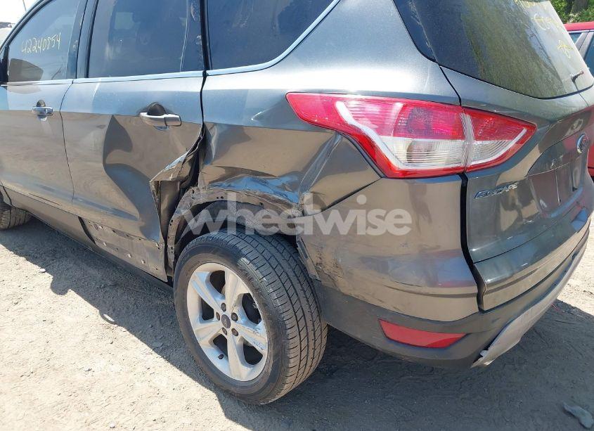 Photo 6 of 2014 Ford Escape SE (VIN 1FMCU0GX2EUC09949)