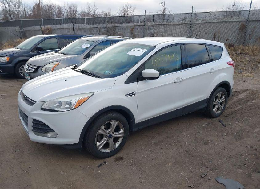 Photo 2 of 2014 Ford Escape SE (VIN 1FMCU0GX2EUD85898)