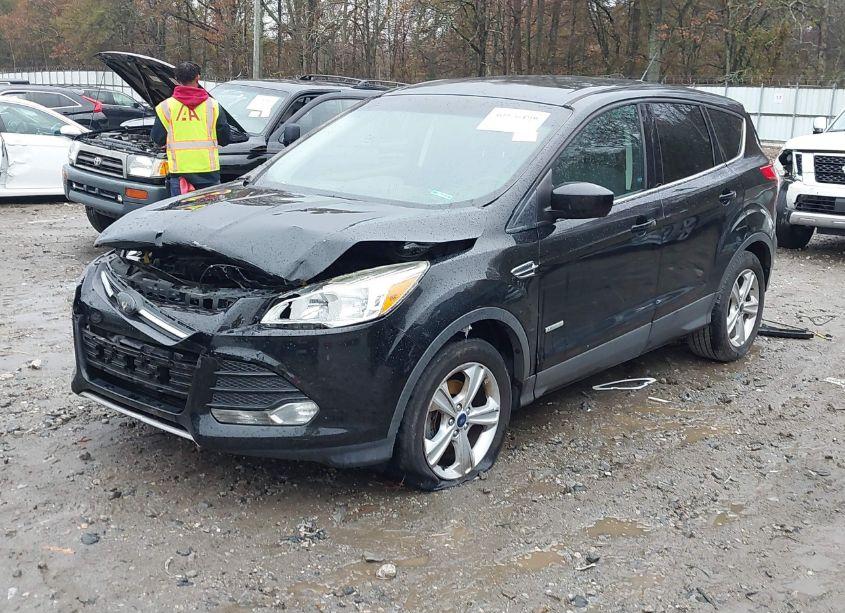 Photo 2 of 2014 Ford Escape SE (VIN 1FMCU0GX2EUD91927)