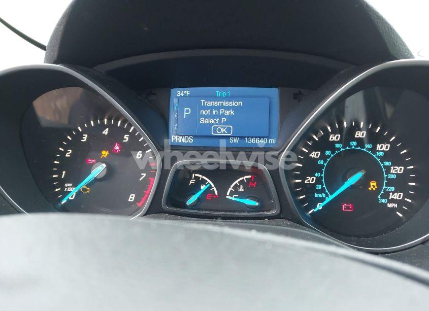 Photo 17 of 2014 Ford Escape SE (VIN 1FMCU0GX2EUE10380)