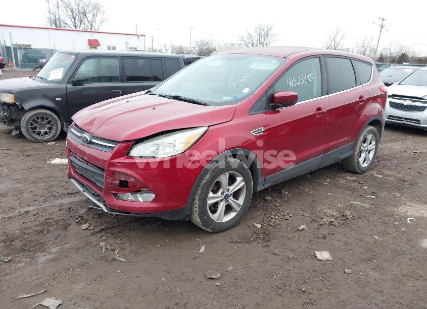 Photo 2 of 2014 Ford Escape SE (VIN 1FMCU0GX2EUE10380)