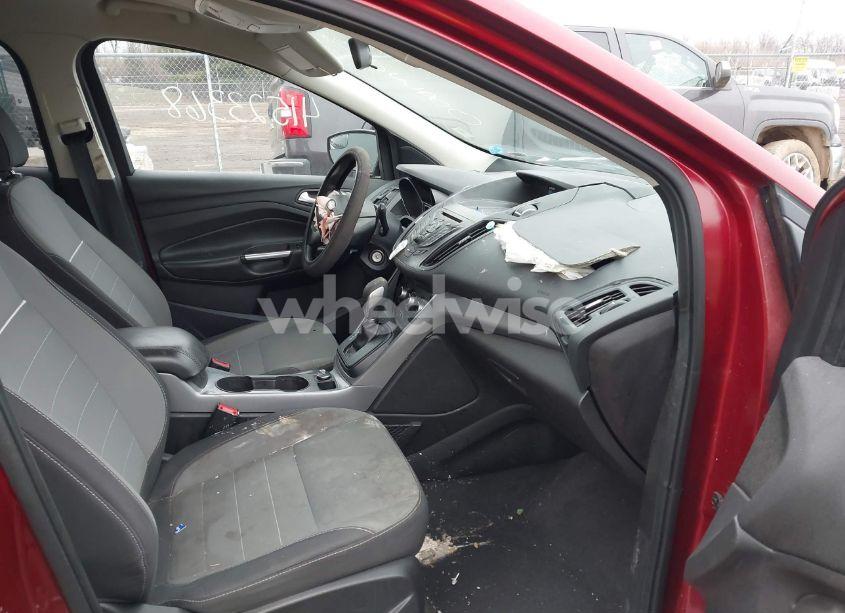 Photo 5 of 2014 Ford Escape SE (VIN 1FMCU0GX2EUE10380)