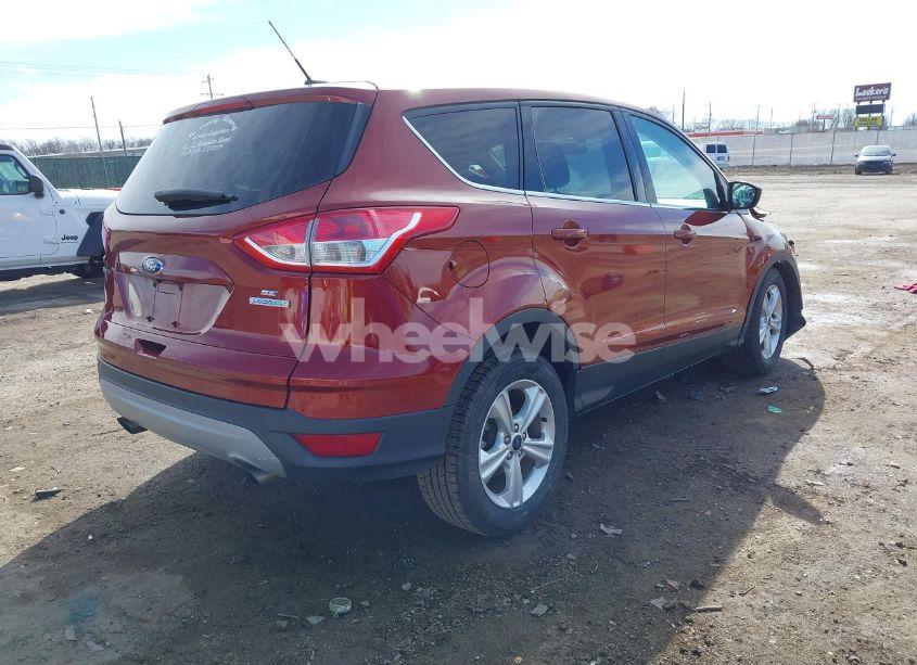 Photo 4 of 2015 Ford Escape SE (VIN 1FMCU0GX2FUA17433)