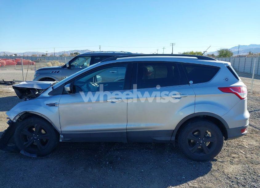Photo 14 of 2015 Ford Escape SE (VIN 1FMCU0GX2FUB07164)