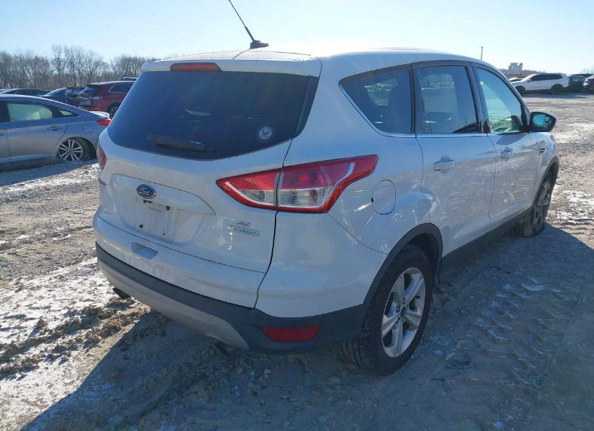 Photo 4 of 2015 Ford Escape SE (VIN 1FMCU0GX2FUB13742)