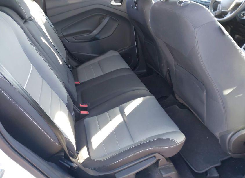 Photo 8 of 2015 Ford Escape SE (VIN 1FMCU0GX2FUB13742)