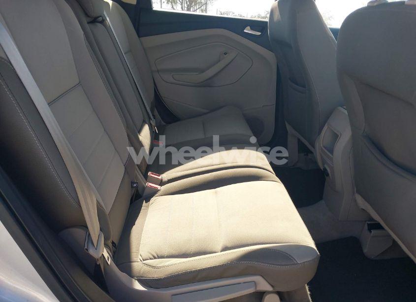 Photo 8 of 2015 Ford Escape SE (VIN 1FMCU0GX2FUB21016)