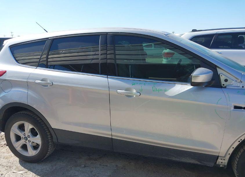 Photo 13 of 2015 Ford Escape SE (VIN 1FMCU0GX2FUB93303)