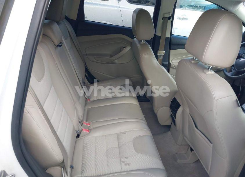 Photo 8 of 2015 Ford Escape SE (VIN 1FMCU0GX2FUC10617)