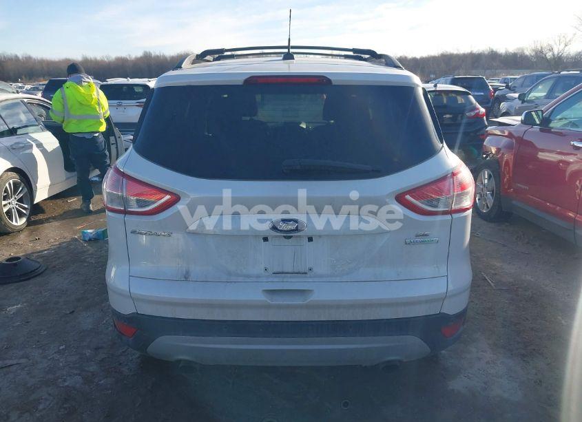 Photo 16 of 2015 Ford Escape SE (VIN 1FMCU0GX2FUC71269)
