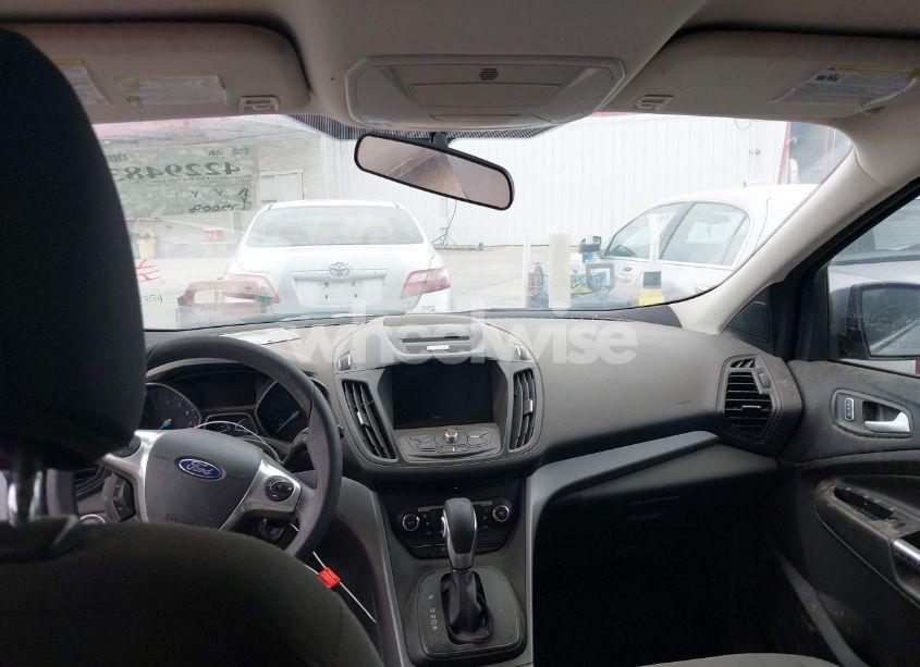 Photo 15 of 2016 Ford Escape SE (VIN 1FMCU0GX2GUA03405)