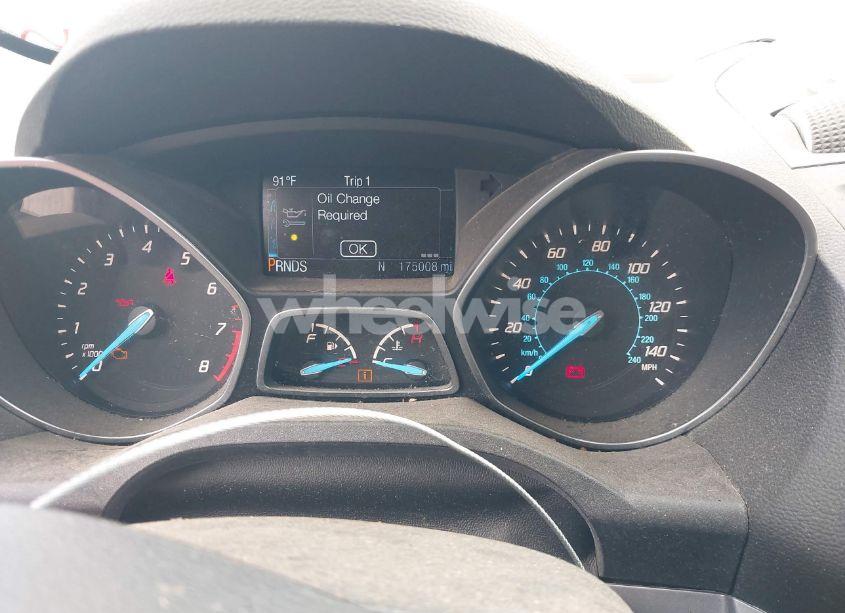 Photo 7 of 2016 Ford Escape SE (VIN 1FMCU0GX2GUA03405)