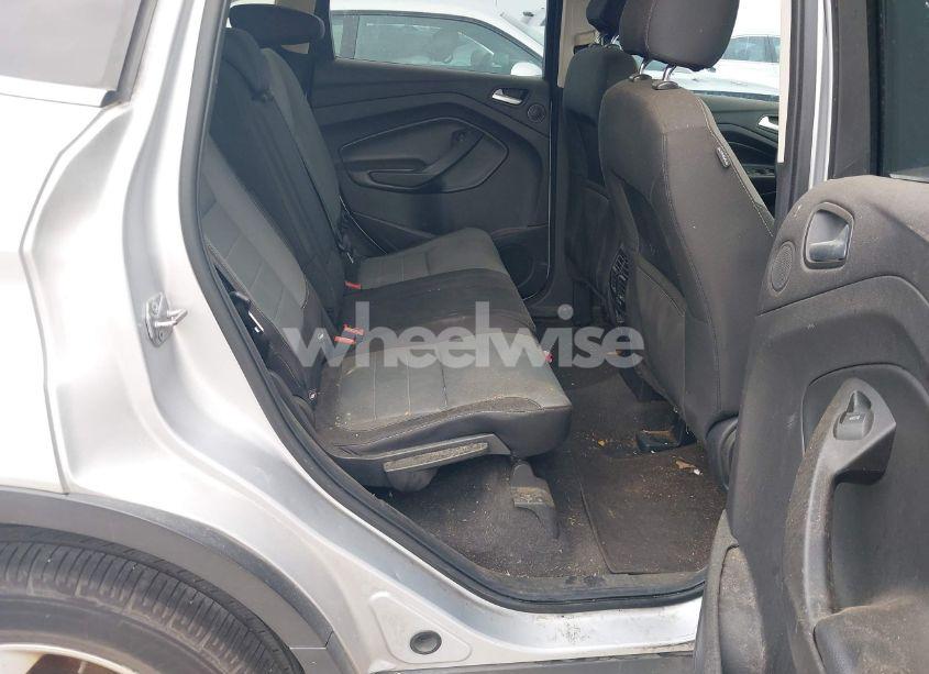 Photo 8 of 2016 Ford Escape SE (VIN 1FMCU0GX2GUA03405)