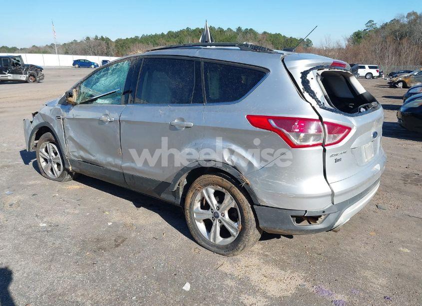 Photo 3 of 2016 Ford Escape SE (VIN 1FMCU0GX2GUA23170)