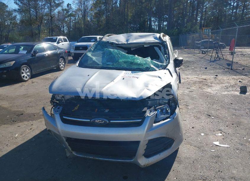 Photo 6 of 2016 Ford Escape SE (VIN 1FMCU0GX2GUA23170)