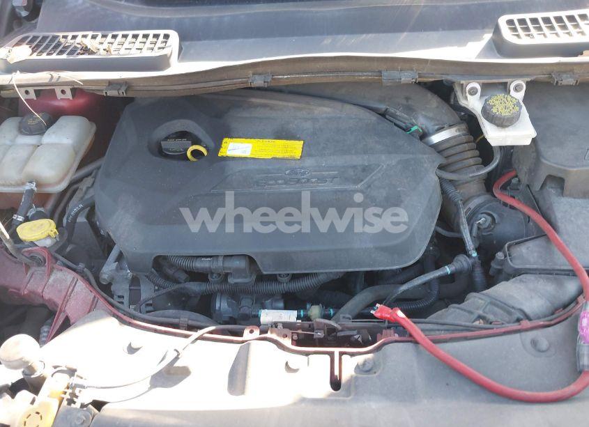 Photo 10 of 2016 Ford Escape SE (VIN 1FMCU0GX2GUB67012)