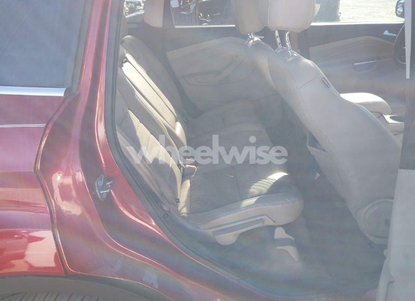 Photo 8 of 2016 Ford Escape SE (VIN 1FMCU0GX2GUB67012)