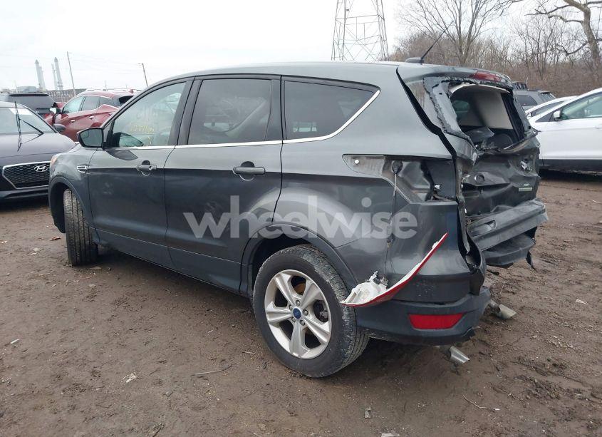 Photo 3 of 2016 Ford Escape SE (VIN 1FMCU0GX2GUC11512)