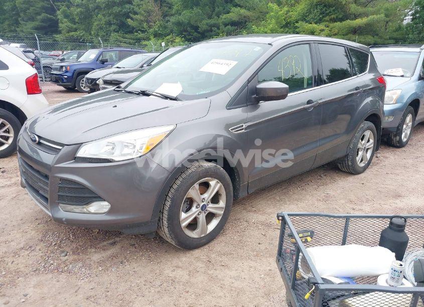 Photo 2 of 2013 Ford Escape SE (VIN 1FMCU0GX3DUA46002)