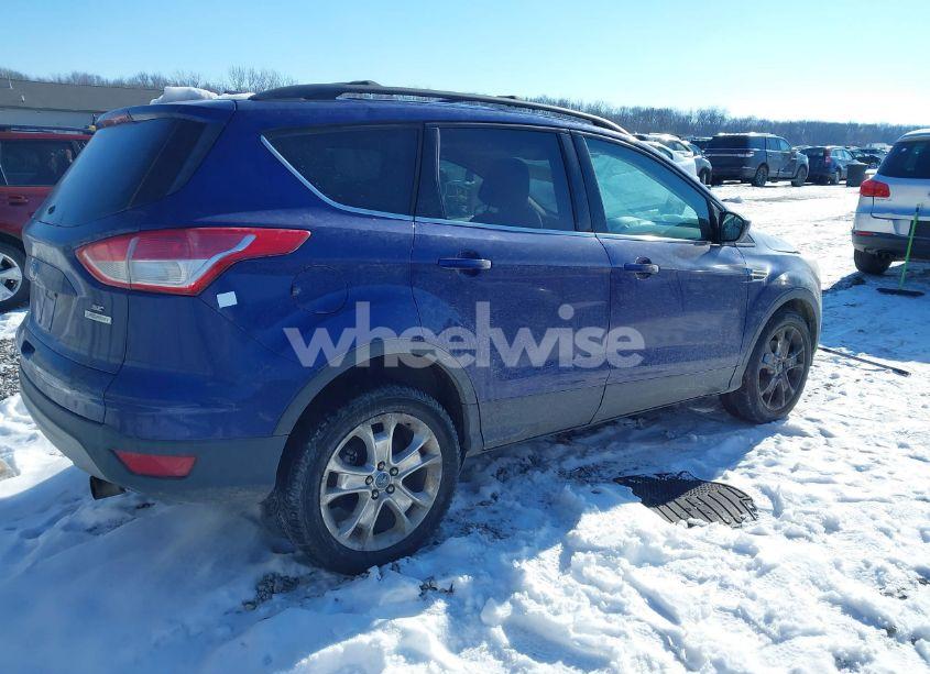 Photo 4 of 2013 Ford Escape SE (VIN 1FMCU0GX3DUA84782)
