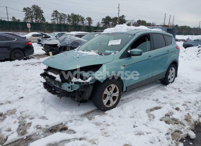 Photo 2 of 2013 Ford Escape SE (VIN 1FMCU0GX3DUB49419)