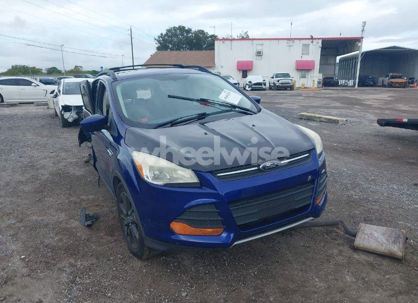 2013 Ford Escape SE (VIN 1FMCU0GX3DUC10591) main photo