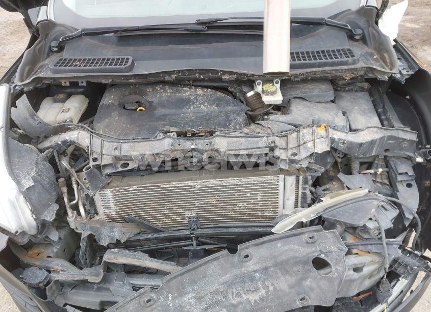 Photo 10 of 2013 Ford Escape SE (VIN 1FMCU0GX3DUC40450)