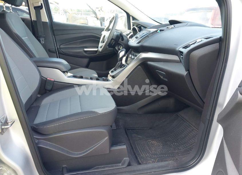 Photo 5 of 2013 Ford Escape SE (VIN 1FMCU0GX3DUD25062)