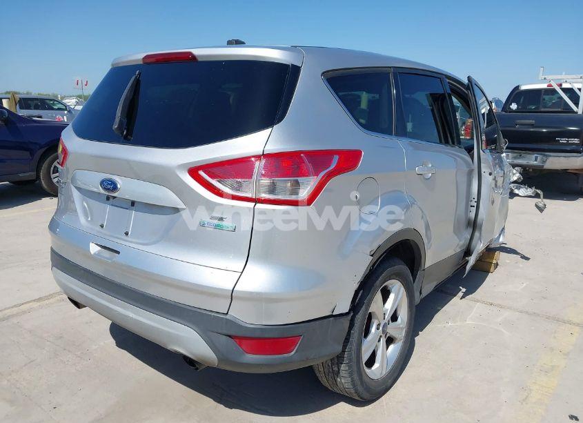 Photo 4 of 2014 Ford Escape SE (VIN 1FMCU0GX3EUA21506)