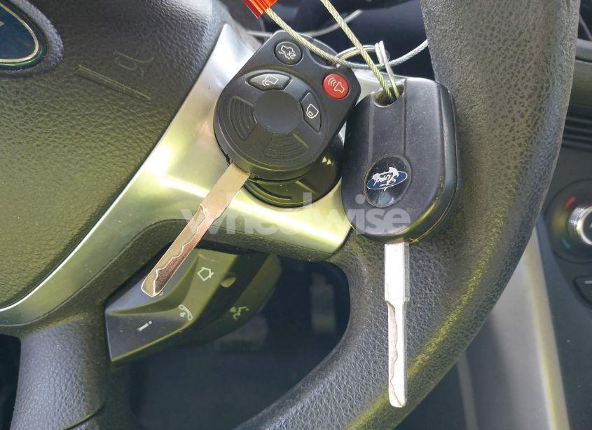 Photo 11 of 2014 Ford Escape SE (VIN 1FMCU0GX3EUA21621)