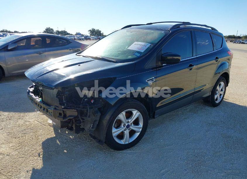 Photo 2 of 2014 Ford Escape SE (VIN 1FMCU0GX3EUA21621)