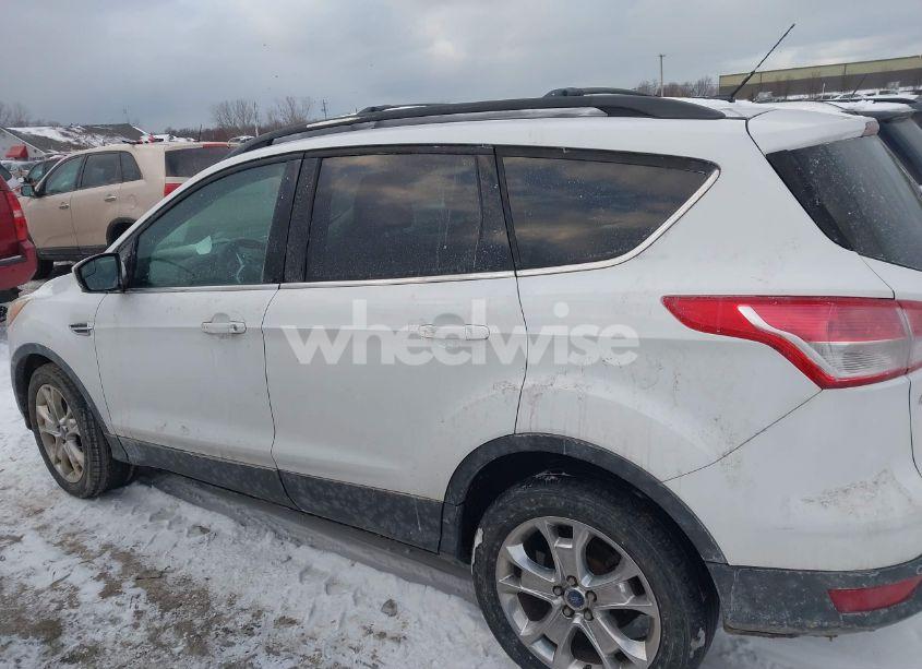 Photo 14 of 2014 Ford Escape SE (VIN 1FMCU0GX3EUA81589)