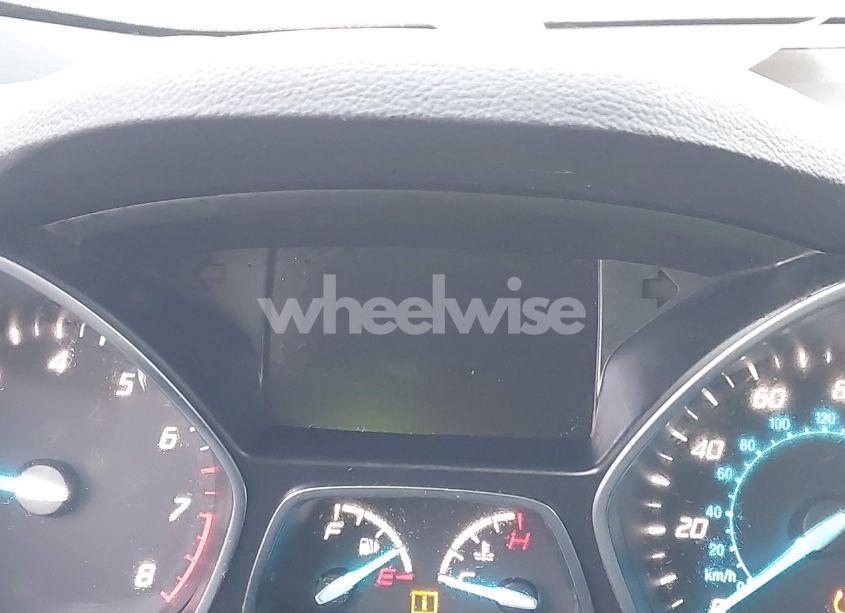 Photo 15 of 2014 Ford Escape SE (VIN 1FMCU0GX3EUA81589)