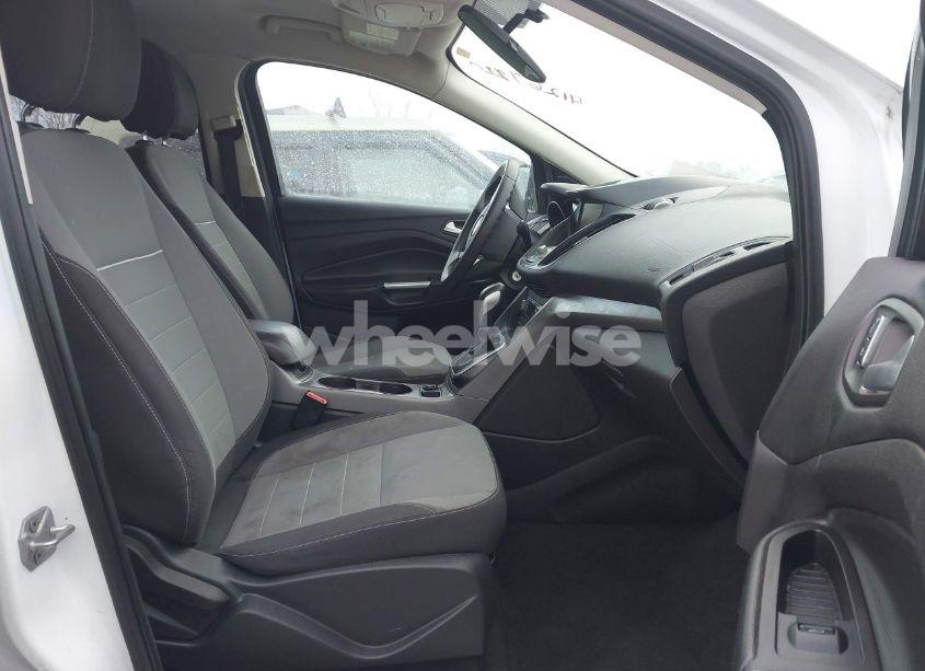 Photo 5 of 2014 Ford Escape SE (VIN 1FMCU0GX3EUA81589)