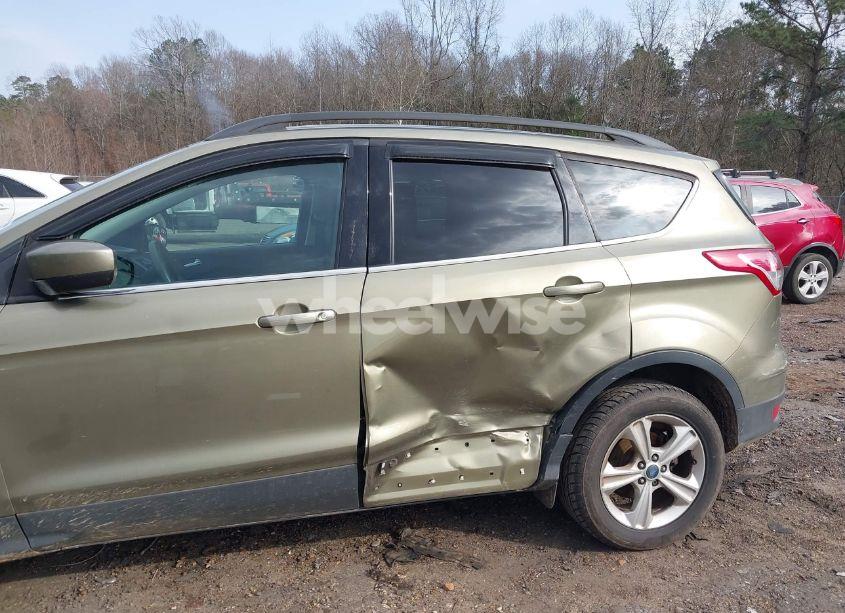 Photo 6 of 2014 Ford Escape SE (VIN 1FMCU0GX3EUA81818)