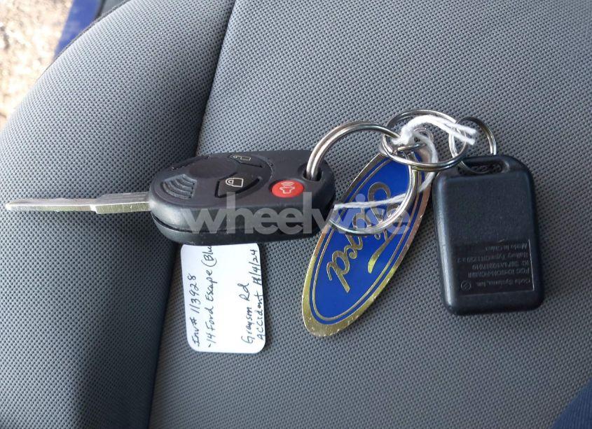 Photo 11 of 2014 Ford Escape SE (VIN 1FMCU0GX3EUB95401)